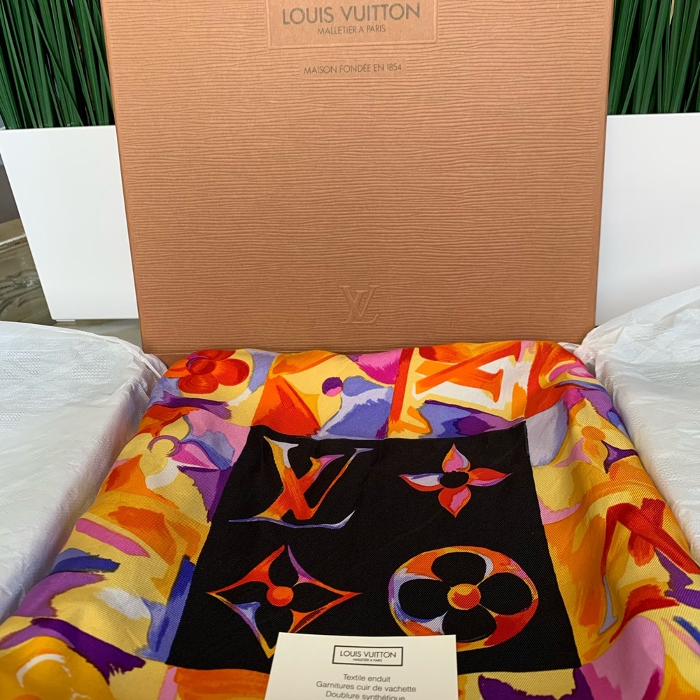 Louis vuitton multicolor mono silk scarf - Picture 2 of 7